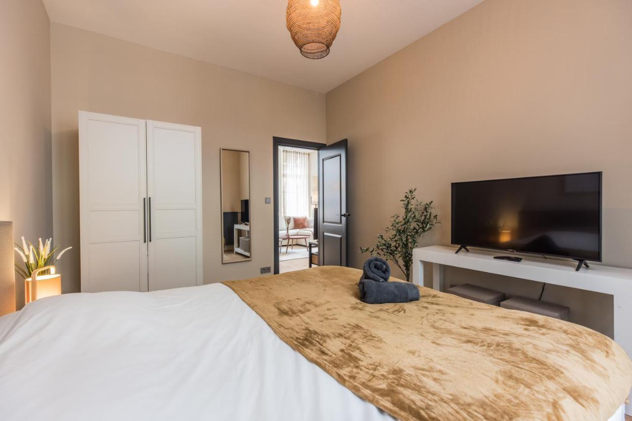 Excellent Listing 'Shiraz' Appartement Den Haag Buitenkant foto